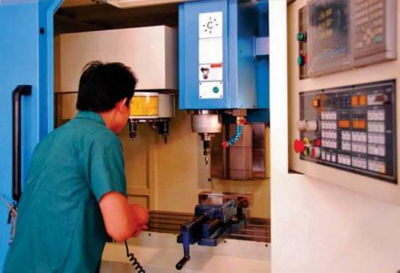 gps tracker numerical control machine
